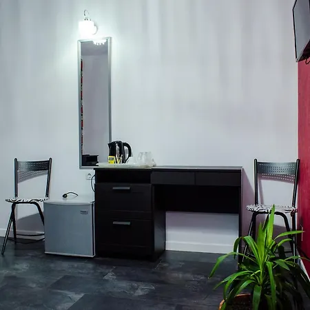 Lux 3* Bucharest