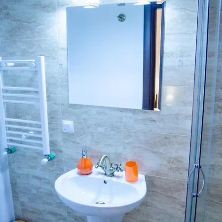 Lux Guest house 3*