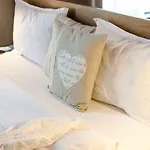 Lux 3*