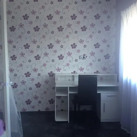 Lux Гостевой дом Бухарест