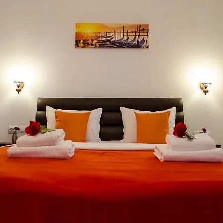 Lux Бухарест