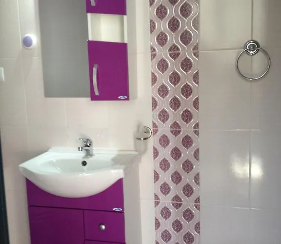 Konukevi Lux Bükreş